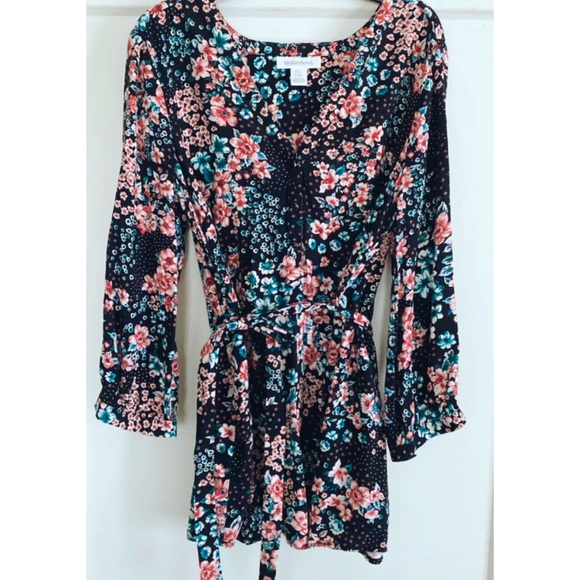 Floral maternity top - Picture 1 of 2